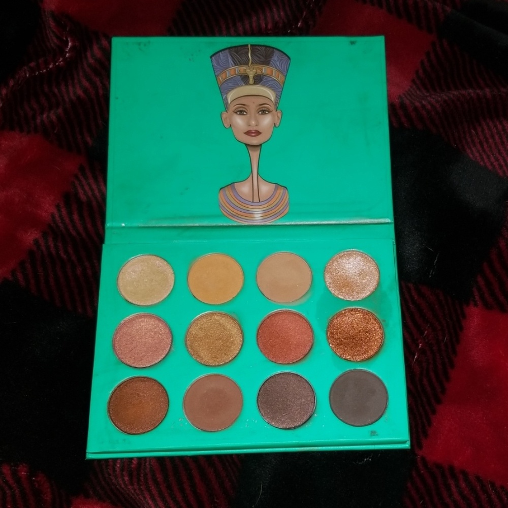 Juvia's Place The Nubian Palette